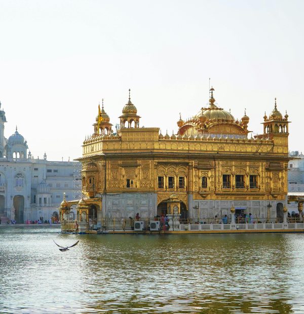 Amritsar To Kashmir Tour